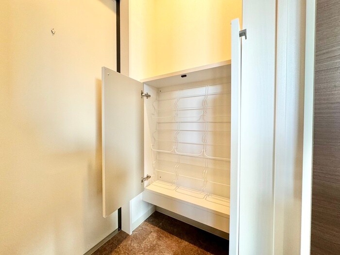 物件内観写真20　(靴箱)