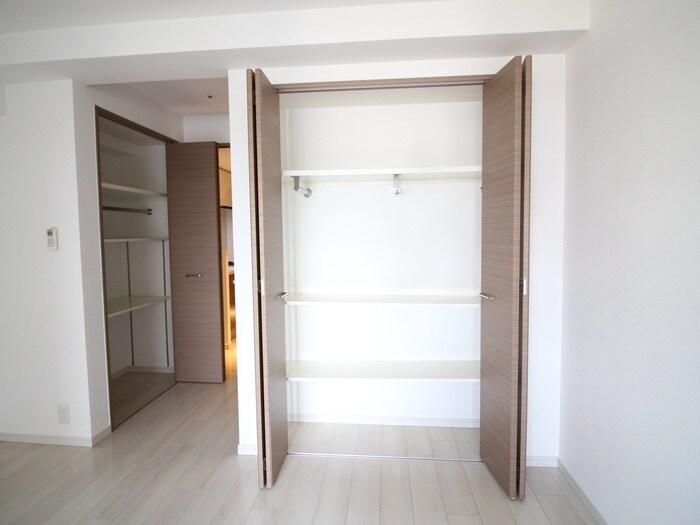物件内観写真13　(収納)