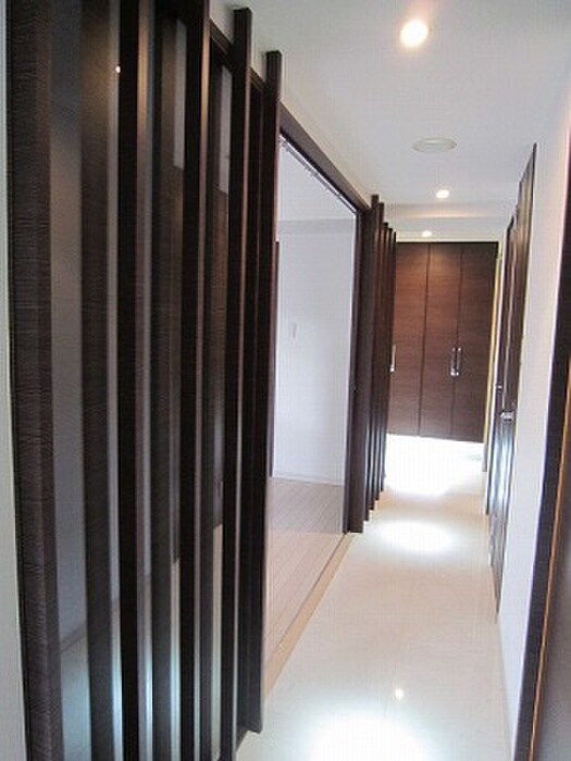 物件内観写真15　(廊下)