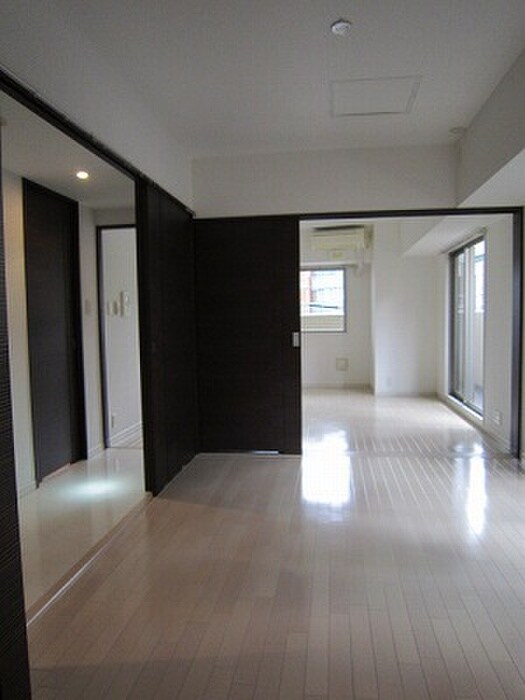 物件内観写真19　(居室)