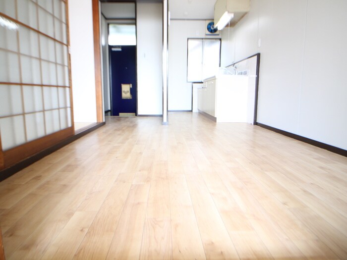 物件内観写真4　(居室)