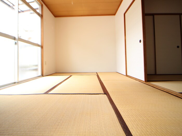 物件内観写真7　(居室)