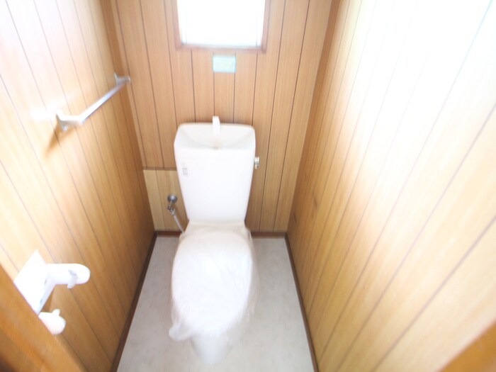 物件内観写真11　(トイレ)