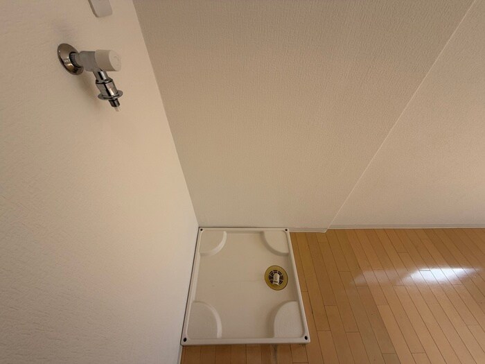 物件内観写真21　(洗濯機置場)