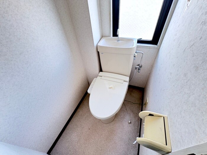 物件内観写真16　(トイレ)