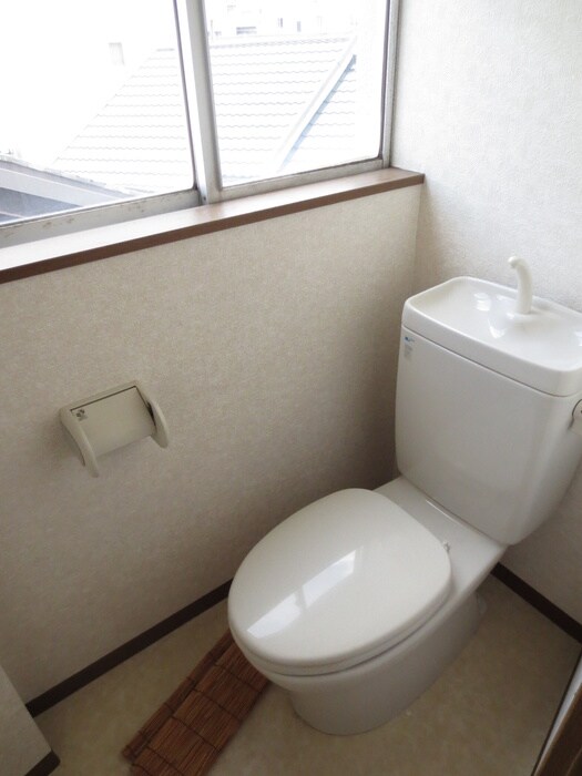 物件内観写真10　(トイレ)