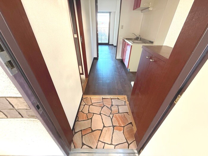 物件内観写真22　(玄関)