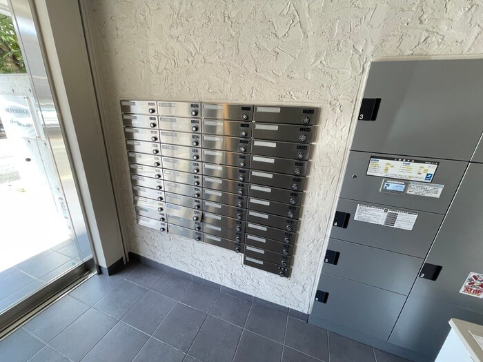 物件外観写真4　(建物設備)