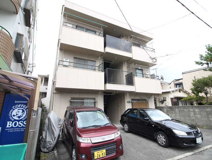 アストラハウス