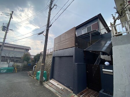 枚方市杉山手貸家外観写真