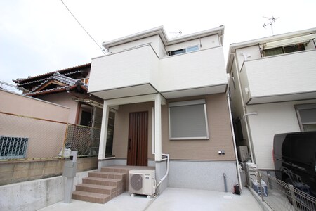 豊中市上野東２丁目戸建外観写真