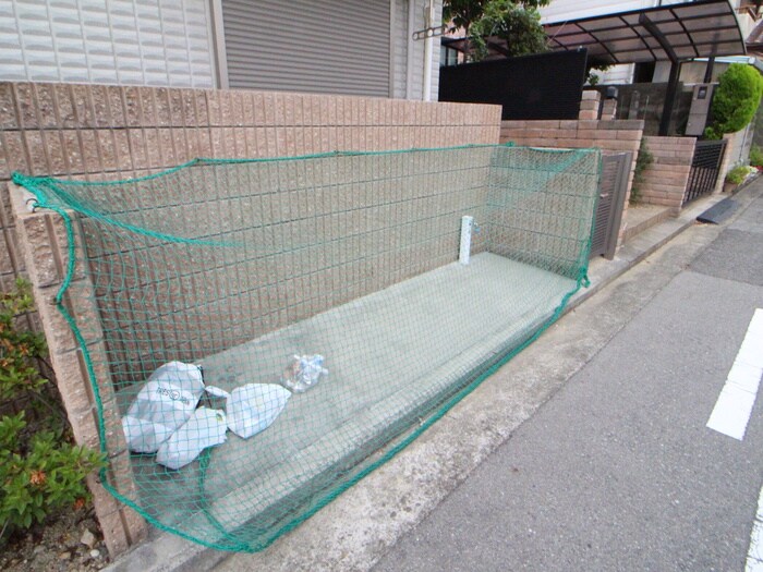 物件外観写真3　(建物設備)