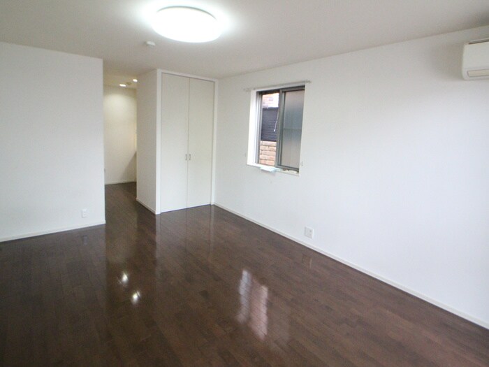 物件内観写真17　(居室)