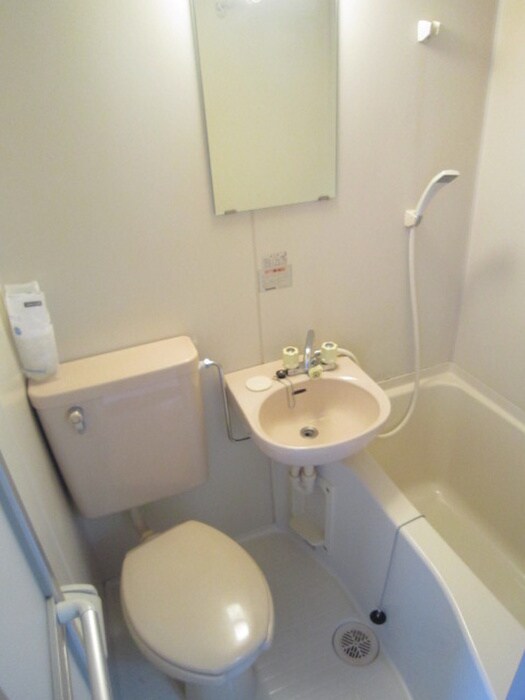 物件内観写真8　(バス／シャワールーム等)