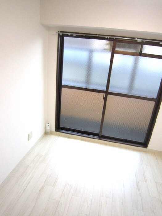 物件内観写真10　(内観写真)