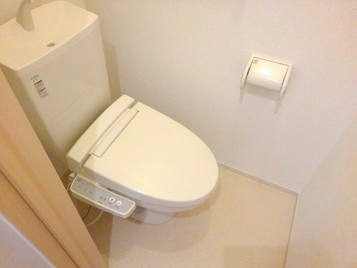 物件内観写真15　(トイレ)