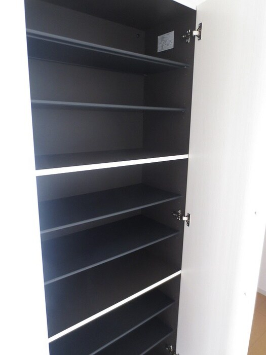 物件内観写真17　(靴箱)