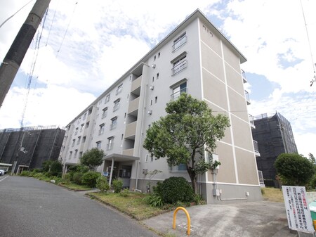 第三住宅212棟（201）外観写真