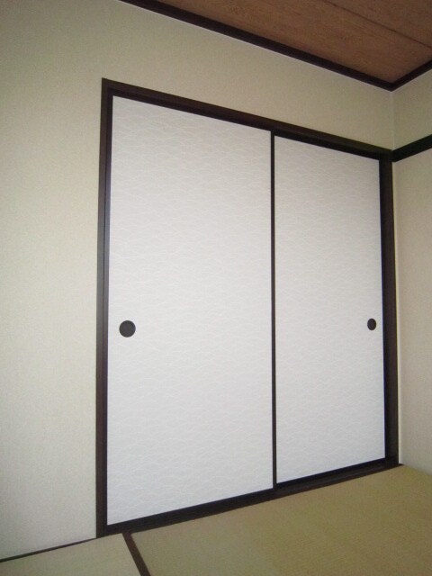 物件内観写真13　(収納)