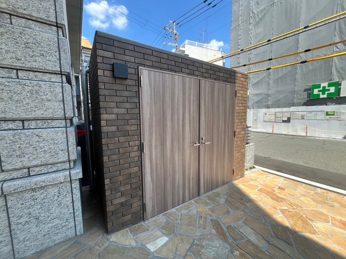 物件外観写真6　(建物設備)