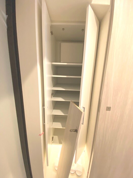 物件内観写真19　(靴箱)