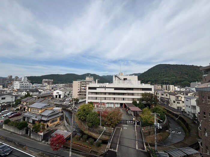 物件内観写真22　(室内からの展望)