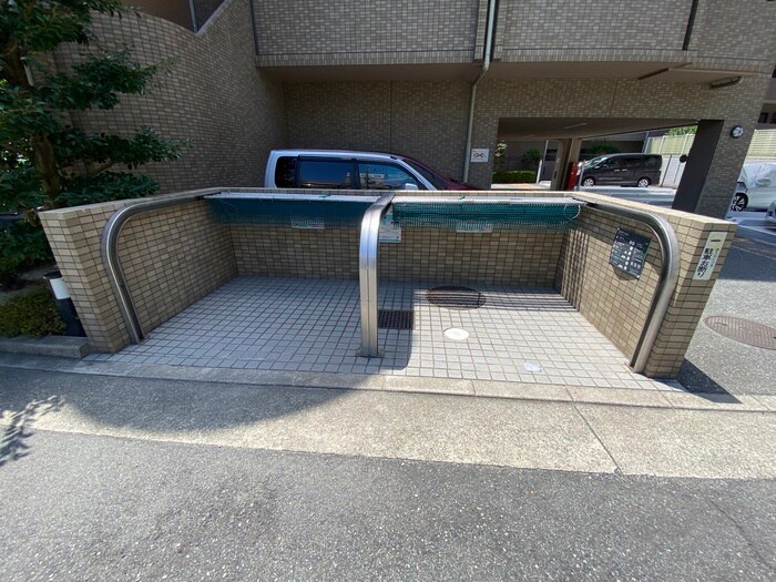 物件外観写真5　(建物設備)