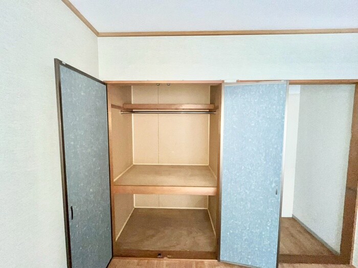 物件内観写真12　(収納)