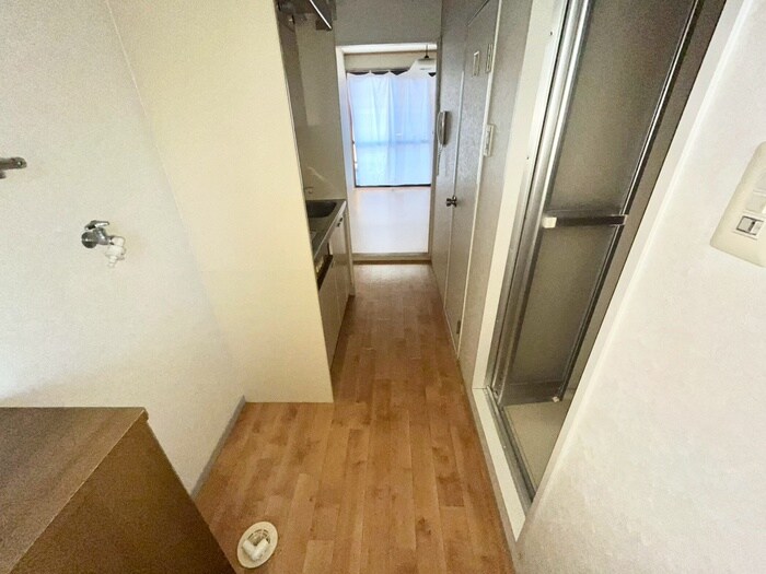 物件内観写真15　(廊下)