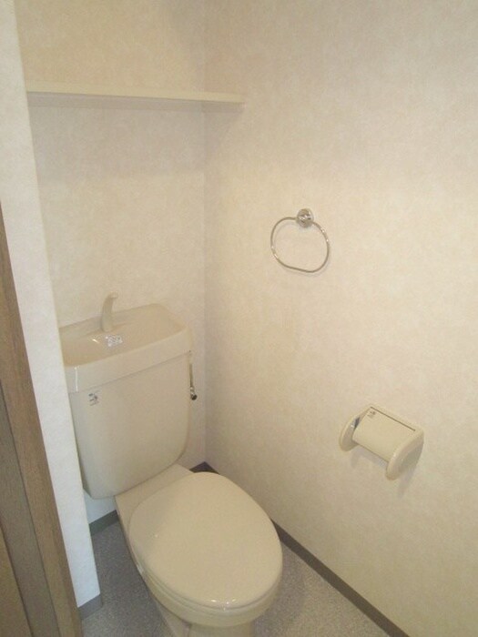 物件内観写真11　(トイレ)