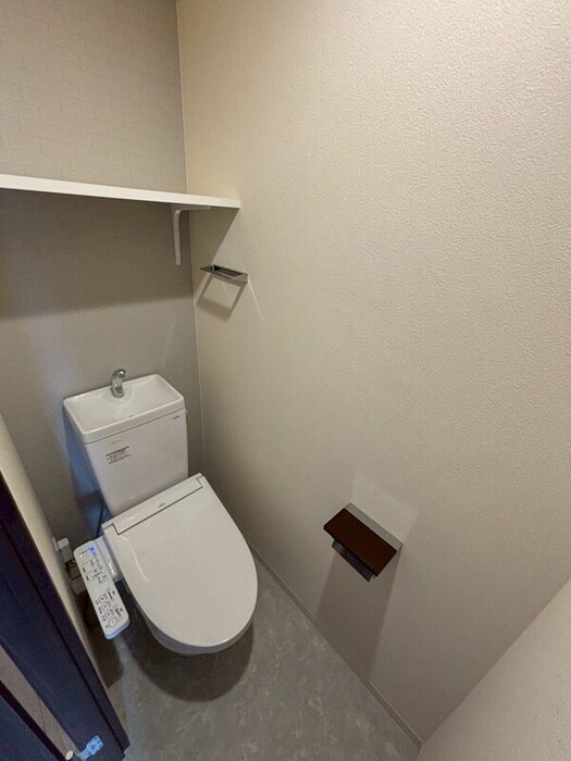 物件内観写真9　(トイレ)