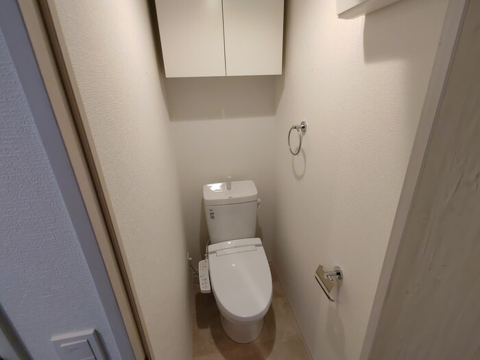 物件内観写真14　(トイレ)