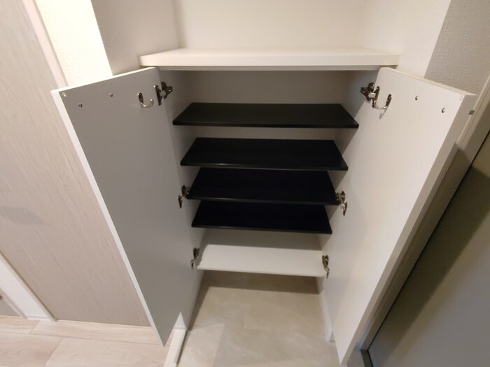 物件内観写真16　(靴箱)