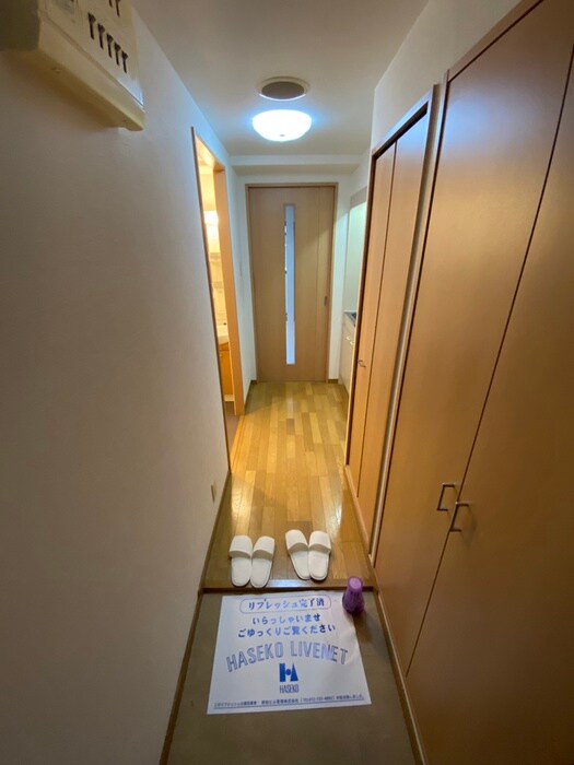 物件内観写真8　(廊下)