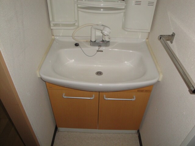 物件内観写真10　(洗面)