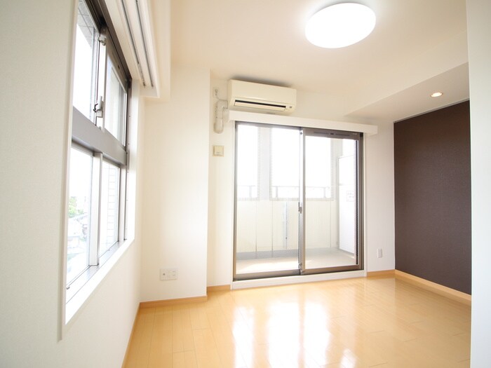 物件内観写真16　(居室)