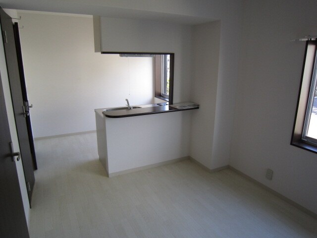 物件内観写真5　(居室)