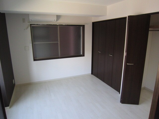 物件内観写真6　(居室)