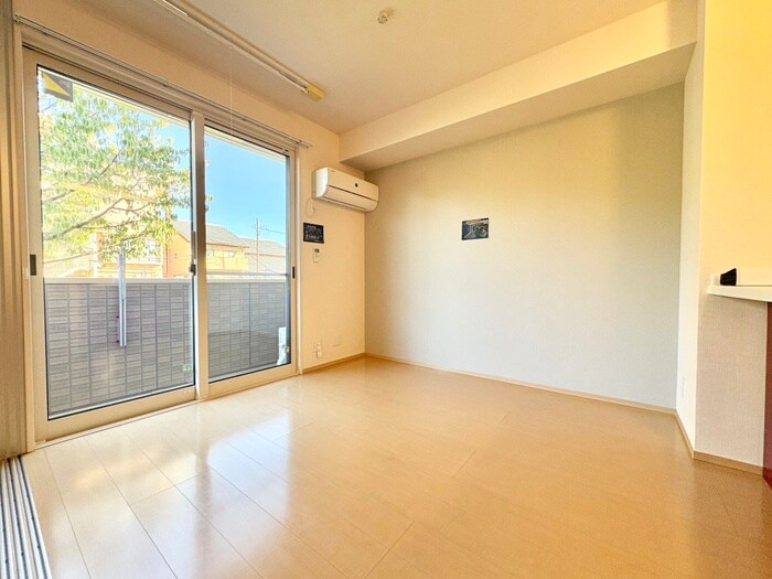 物件内観写真18　(居室)