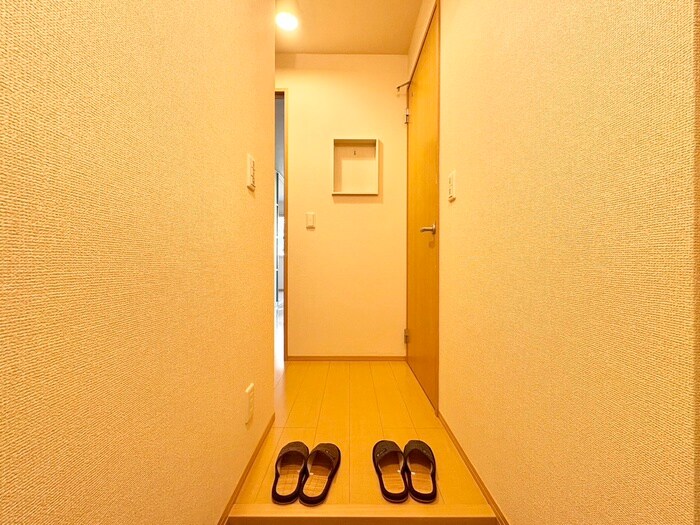 物件内観写真19　(廊下)