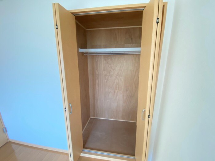 物件内観写真13　(収納)