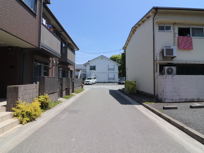 物件外観写真6　(周辺環境)