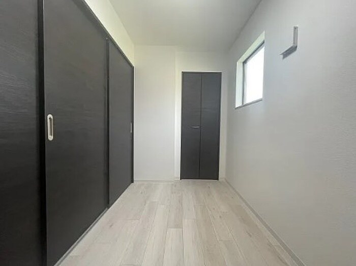 物件内観写真11　(居室)