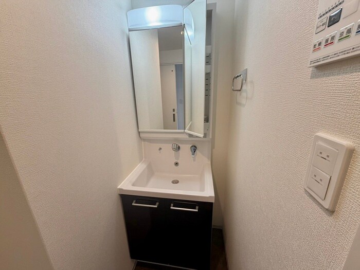 物件内観写真10　(洗面)