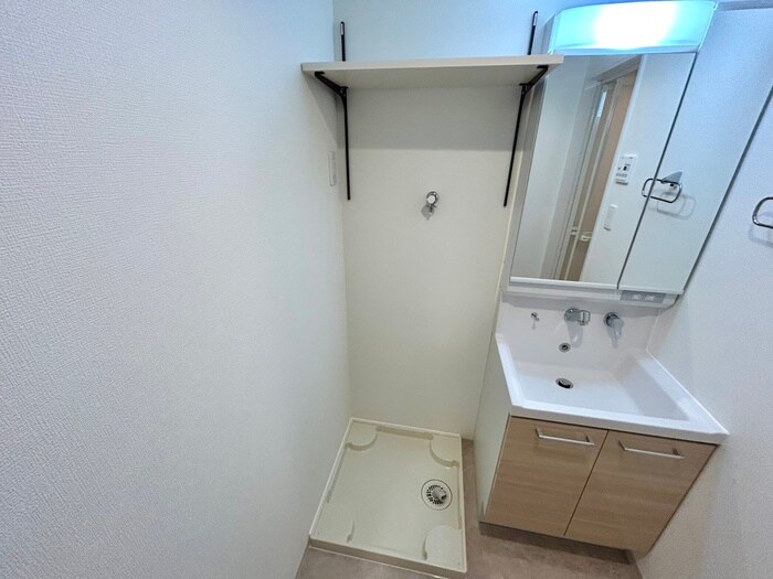 物件内観写真12　(洗濯機置場)