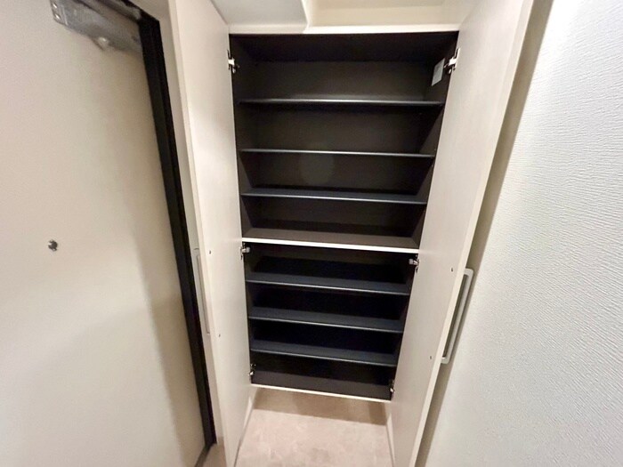 物件内観写真19　(靴箱)