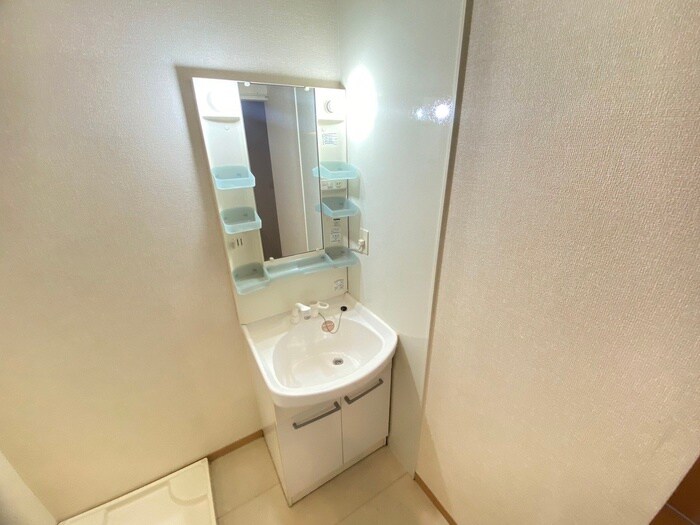 物件内観写真14　(洗面)