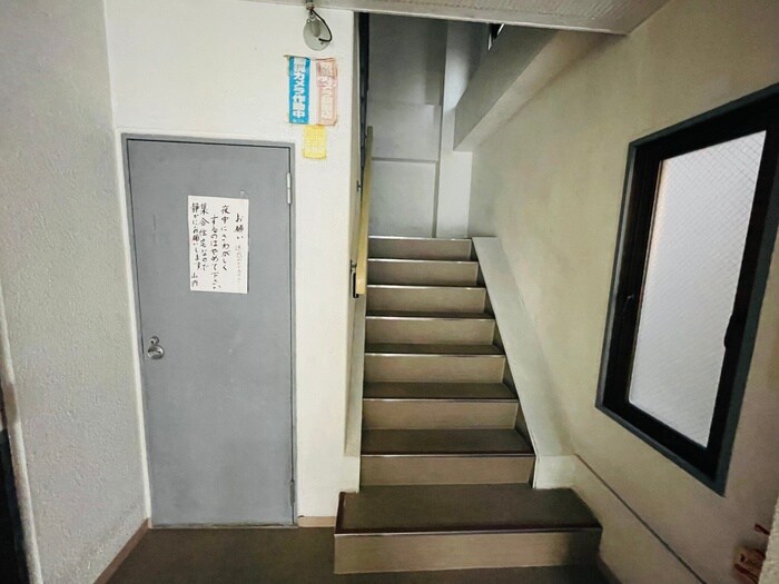 物件外観写真6　(建物設備)