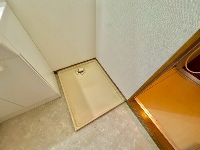 物件内観写真19　(洗濯機置場)