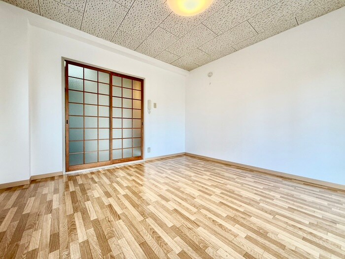 物件内観写真13　(居室)